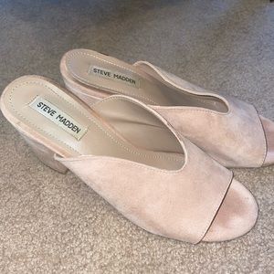 Steve Madden Blush heels